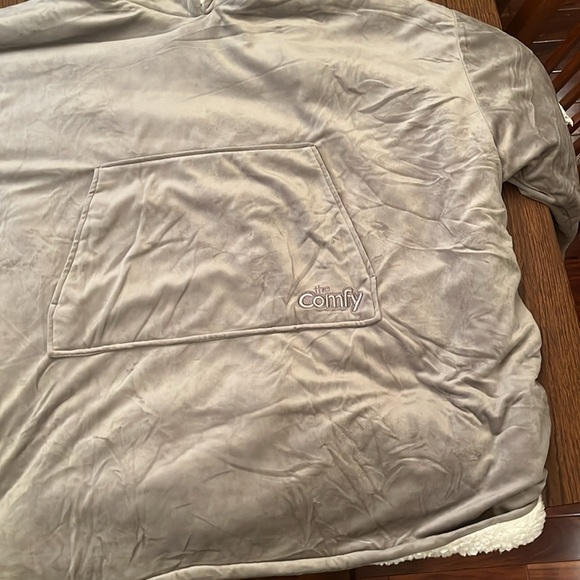 The Original Comfy - Wearable blanket - Gray - Picture 3 of 11
